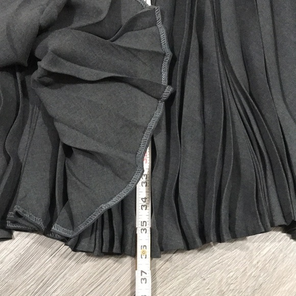 Escada Gray Accordion Pleated Maxi Fancy Skirt - Picture 10 of 10